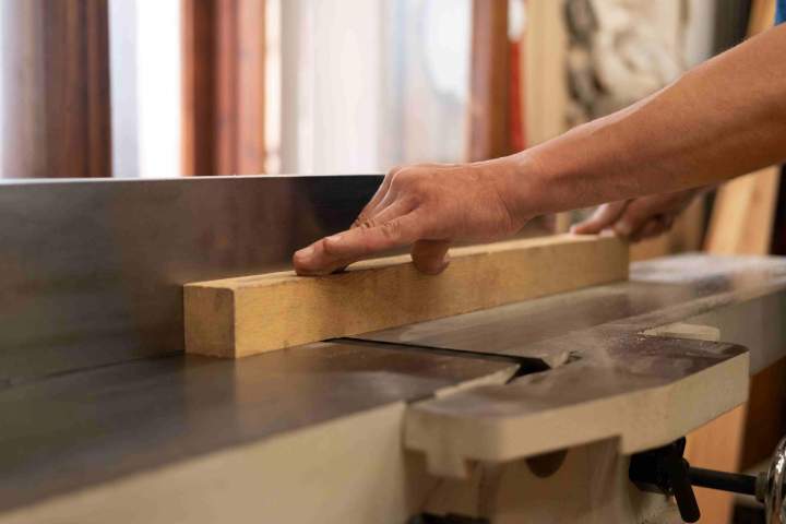 Artisan du bois Lisses